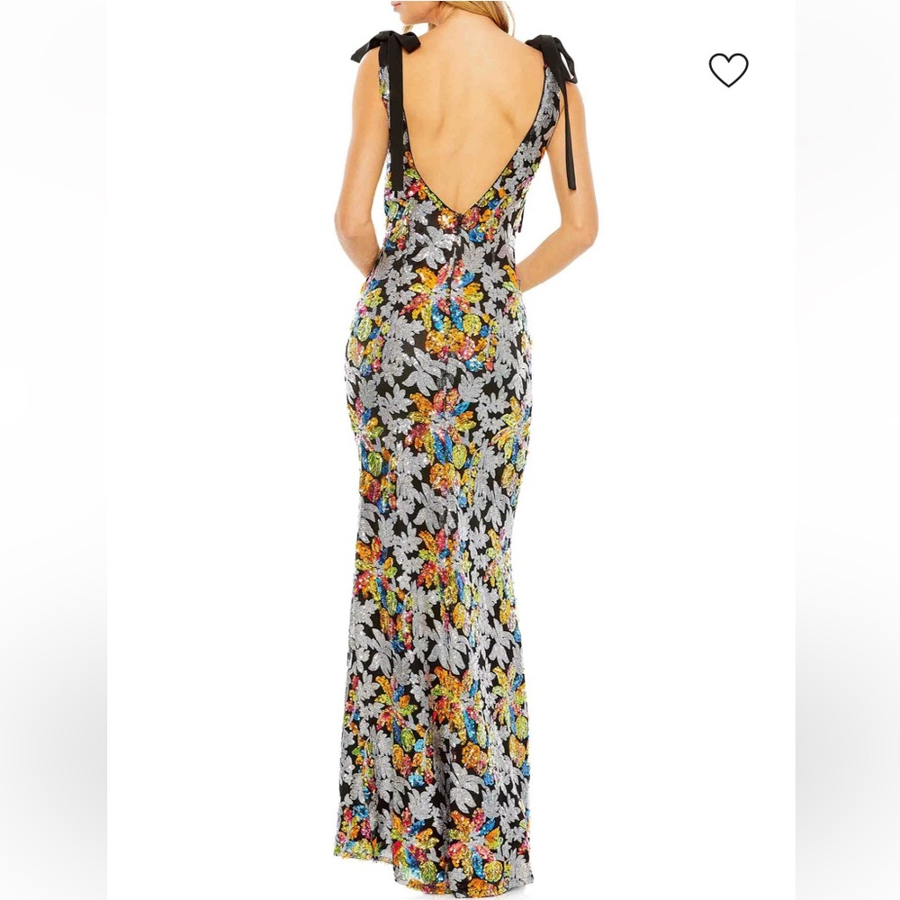 NWT Mac Duggal Vibrant Floral Backless Dress